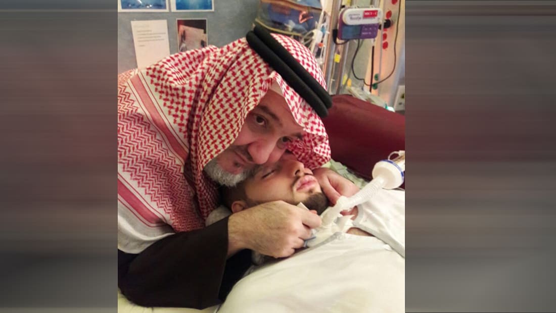 بعد غيبوبة لنحو عقد.. أطباء عالميون سيقررون إخضاع نجل الأمير خالد بن طلال لعملية وقف النزيف