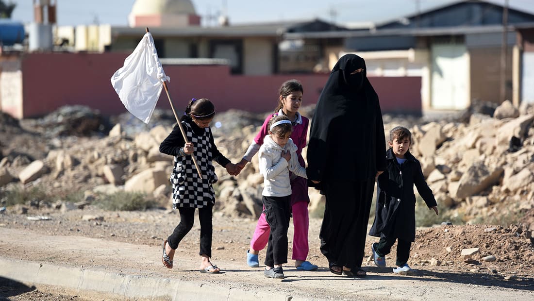 وزير الهجرة العراقي يكشف عدد النازحين من غرب الموصل بـ10 أيام فقط