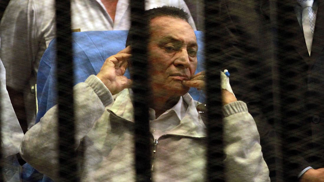 محكمة النقض المصرية تصدر حكما نهائيا ببراءة مبارك في قضية قتل متظاهري ثورة 25 يناير