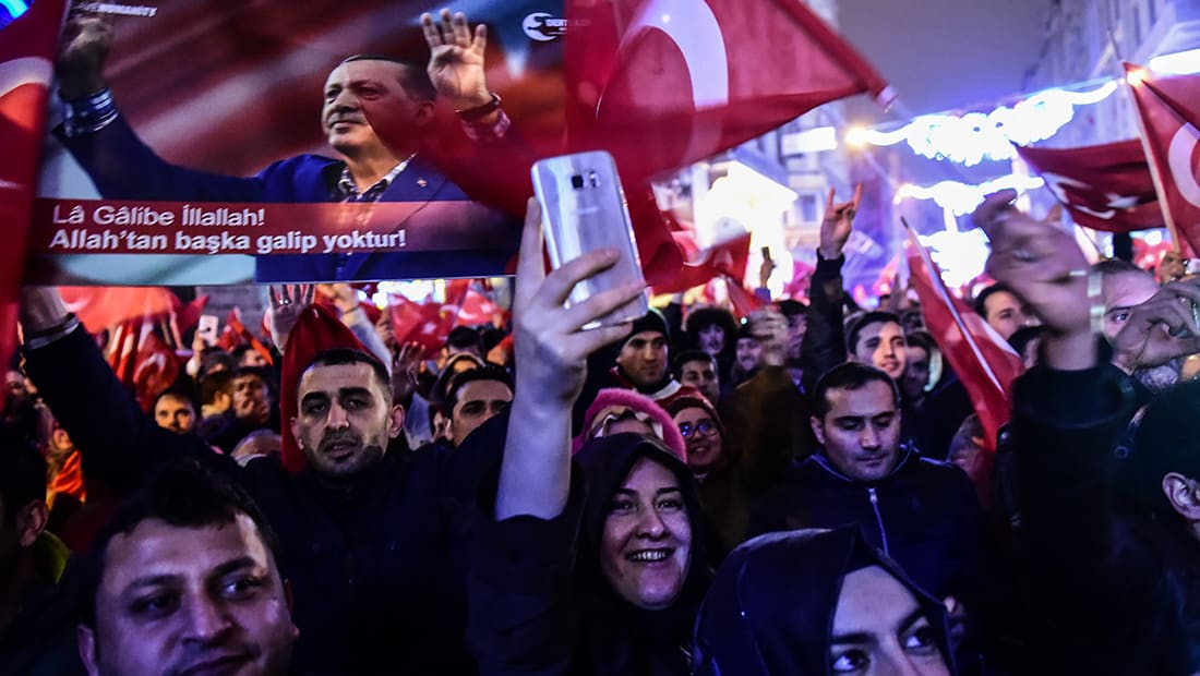 تركيا: ما قامت به هولندا وقاحة وإساءة أدب وسنرد
