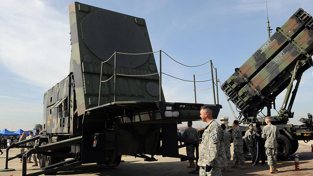 الخارجية الأمريكية توافق على بيع صواريخ للإمارات بـ 2 مليار دولار 