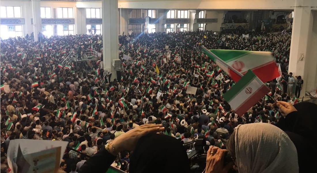 الداخلية الإيرانية تعلن تمديد التصويت في الانتخابات استجابة لـ"الملحمة الشعبية المميزة"