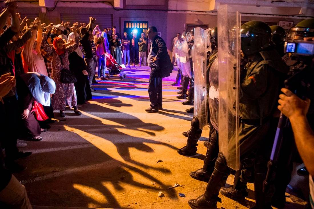 مواجهات بين الأمن ومتظاهرين شمال المغرب خلال يوم العيد