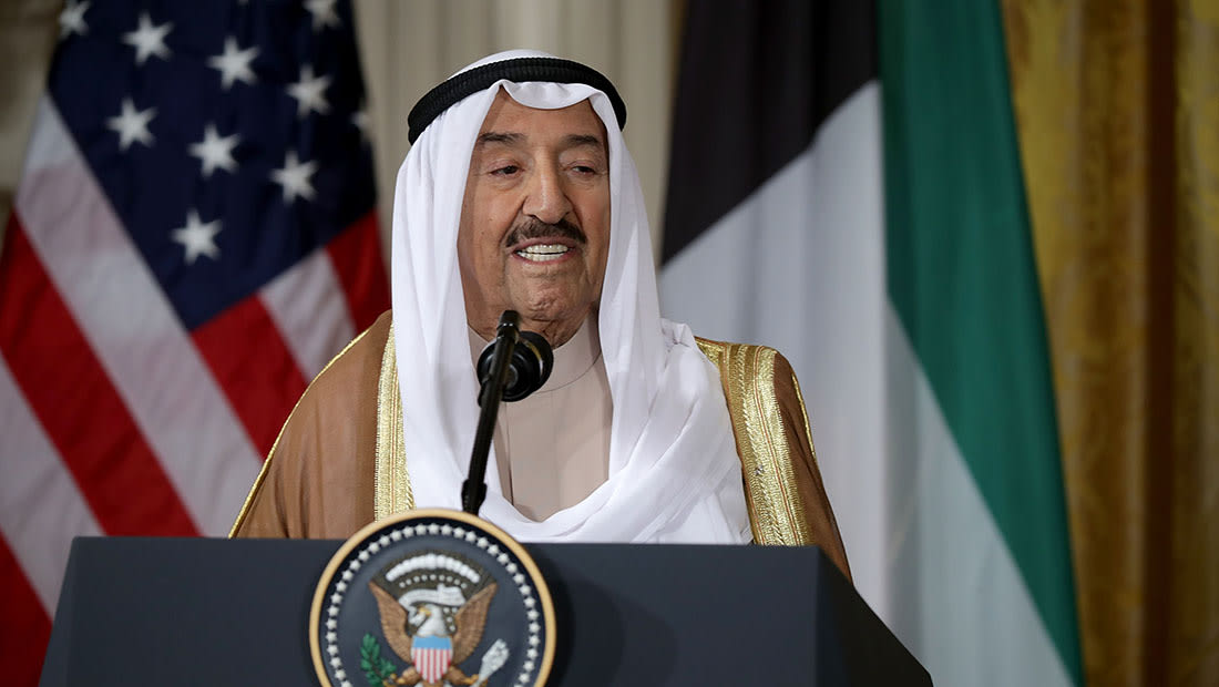 إعلامي كويتي: أمير قطر اتصل بولي العهد السعودي دون علم الوسيط 