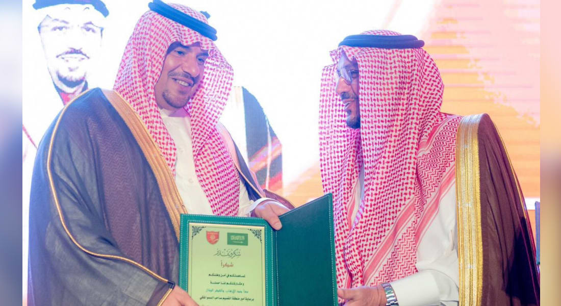 ما سبب إعفاء عبدالعزيز التويجري رئيس نادي الرائد السعودي من منصبه؟