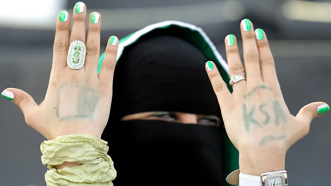 السعودية بصدد السماح للنساء بدخول ملاعب رياضية مطلع 2018