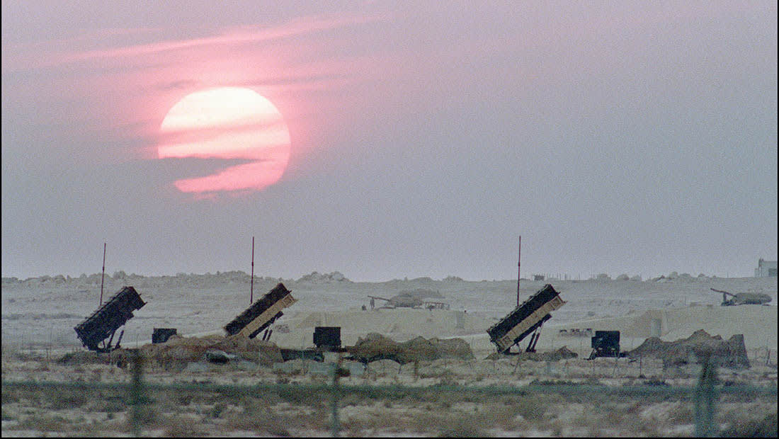 السعودية: الدفاع الجوي يعترض صاروخا باليستيا شمال شرق الرياض