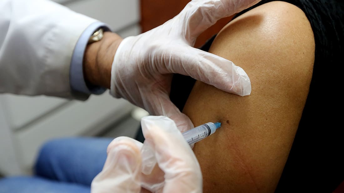 "الصحة السعودية" تعلق على ما يُتداول عن "فشل لقاح الانفلونزا الموسمية".. وهذا ما أوضحته ببيانها