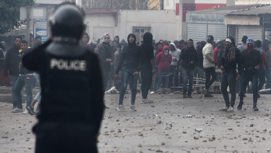 النهضة التونسية تحذر من "الفوضى" في الاحتجاجات.. والغنوشي: كلام الهمامي "فارغ"  