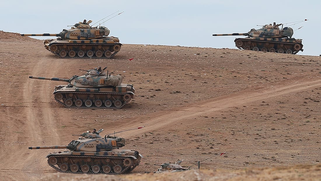 الجيش التركي يعلن محاصرة مدينة عفرين بسوريا