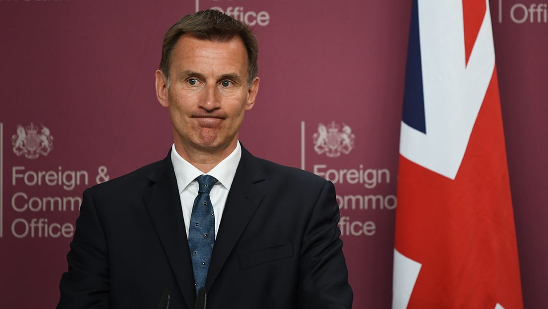 وزير خارجية بريطانيا يحذر البريطانيين- الإيرانيين من السفر إلى إيران 