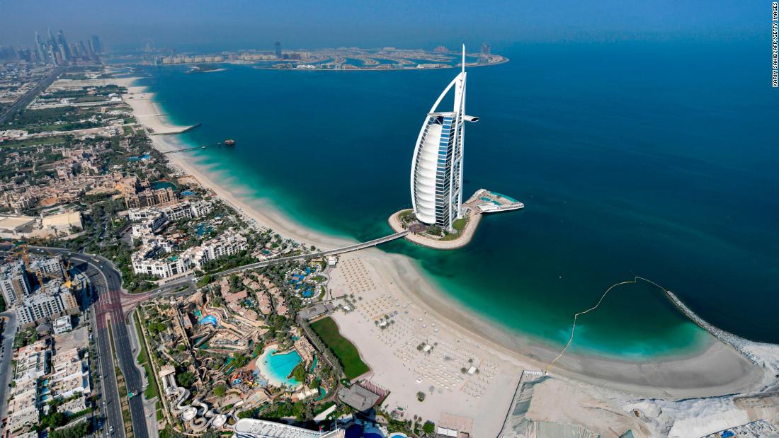 مدينة دبي في دولة الإمارات