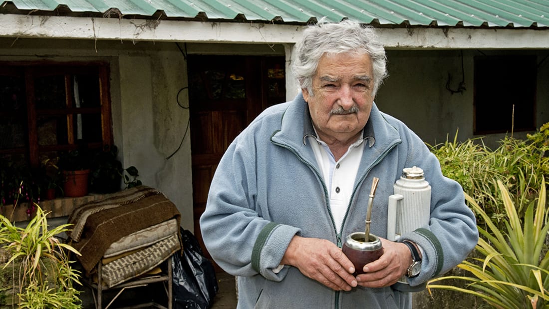 موخيكا الرئيس الأكثر تواضعا: من يعشق المال لا مكان له في السياسة