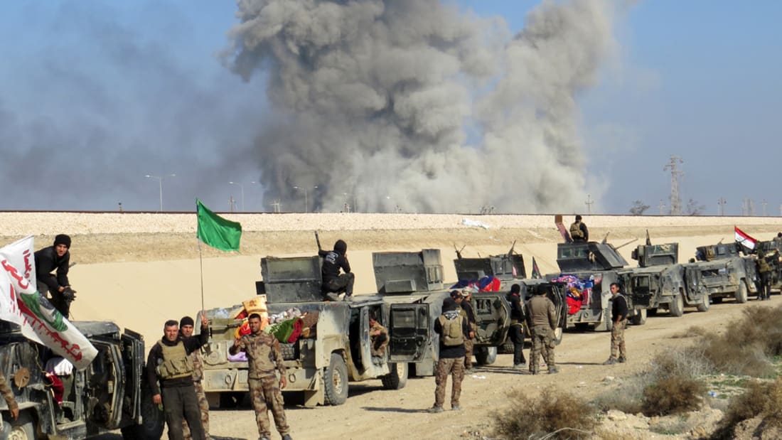 بالفيديو: هل تنجح القوات العراقية في استعادة السيطرة على الرمادي؟