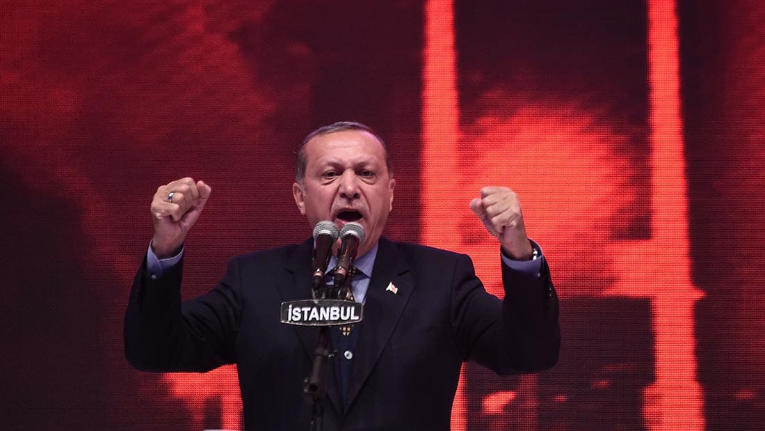 أردوغان.. كل ما يجب أن تعرفه عن الرئيس التركي قبل استفتاء النظام الرئاسي