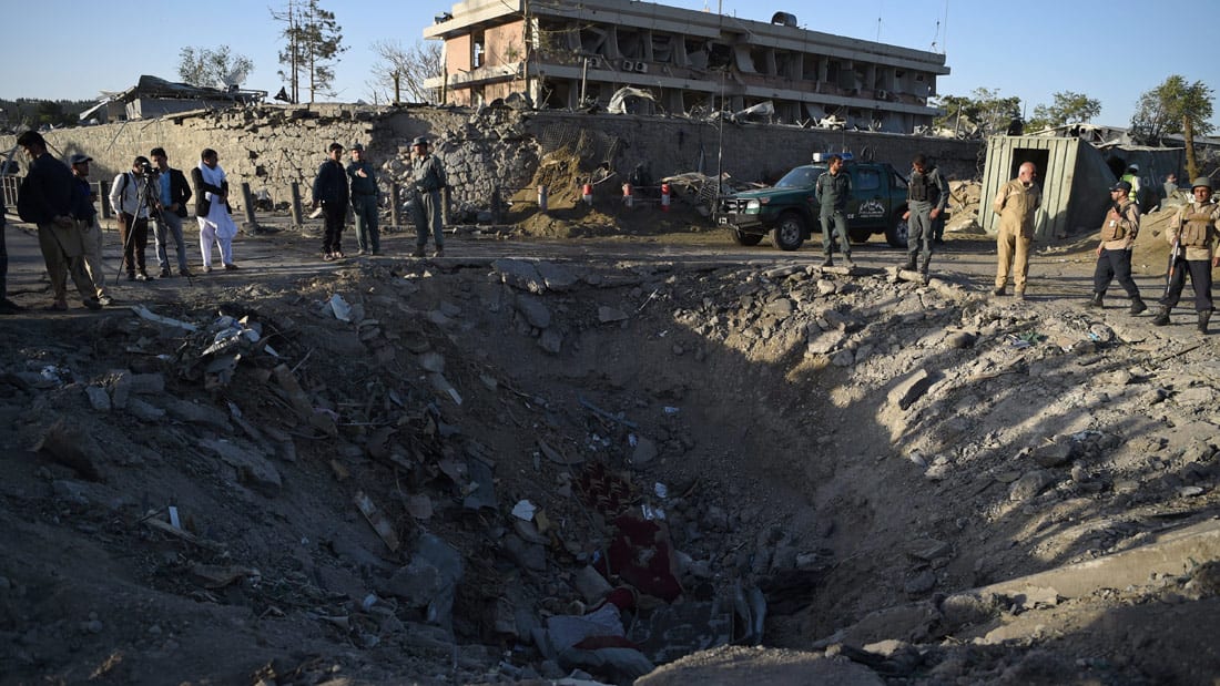 انفجار كابول: ماذا حدث قبل وصول الإسعاف؟