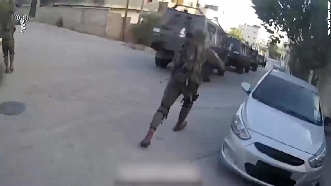 تحقيق لـCNN.. دليل جديد يشير إلى مقتل شيرين أبو عاقلة في هجوم متعمد من القوات الإسرائيلية