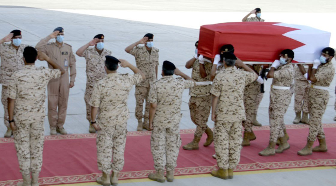 وصول جثمان الوكيل أول جمعة مبارك سالم للبحرين