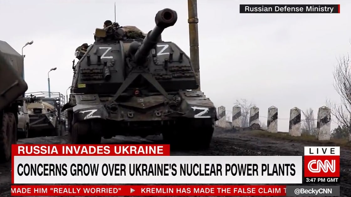 تميّز العدو.. شاهد كيف تفتك صواريخ أمريكية ذكية بالجيش الروسي في أوكرانيا