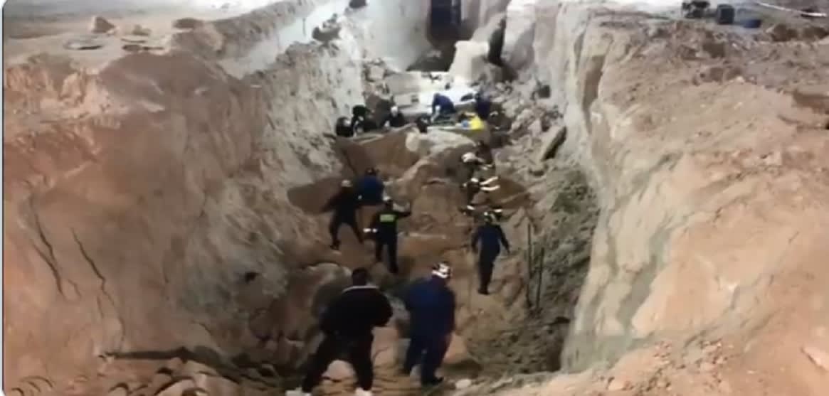 انهيار رملي يبتلع 10 عمال في مشروع سكني بالكويت