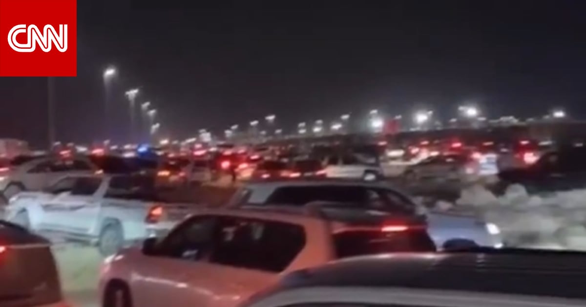 تداول فيديو مزعوم عن "هروب جماعي من قطر نحو السعودية عبر منفذ سلوى".. ما حقيقته؟