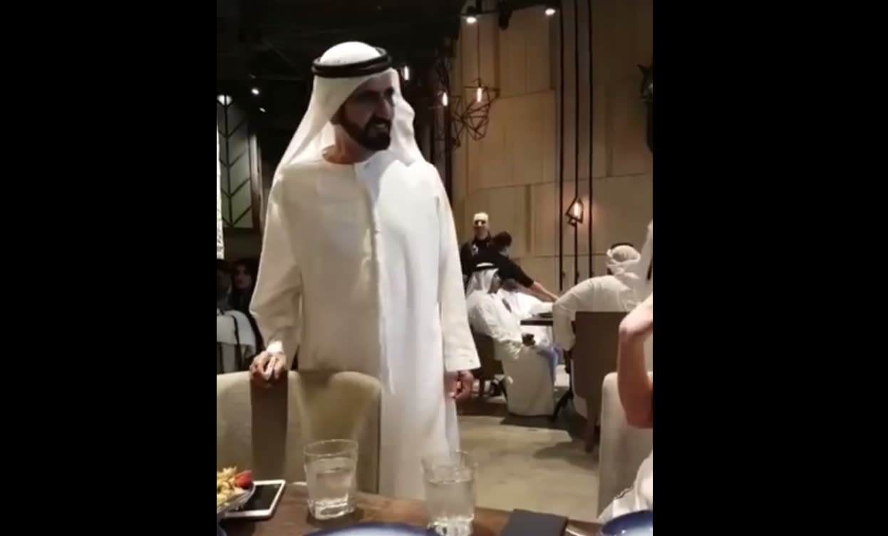 بالفيديو.. "ممازحة" حاكم دبي للفنانة غادة عبد الرازق تغزو مواقع التواصل