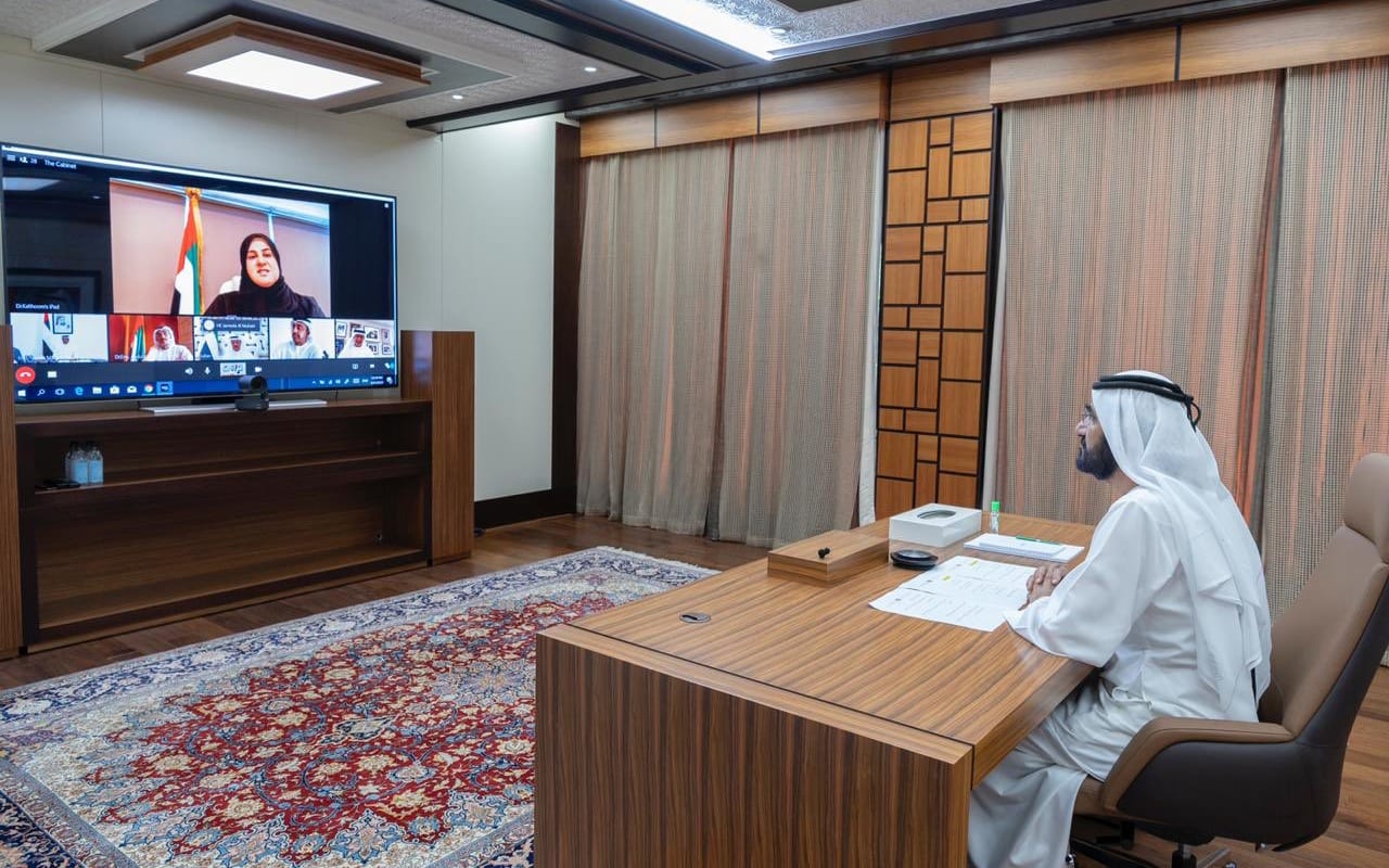 محمد بن راشد يعلن عن إجراءات الإمارات استعدادا لـ"عالم ما بعد كورونا"