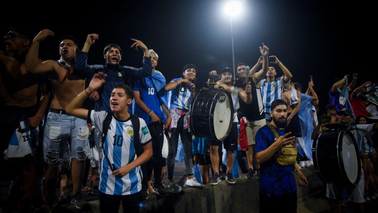 احتفالات بفوز الأرجنتين بكأس العالم 