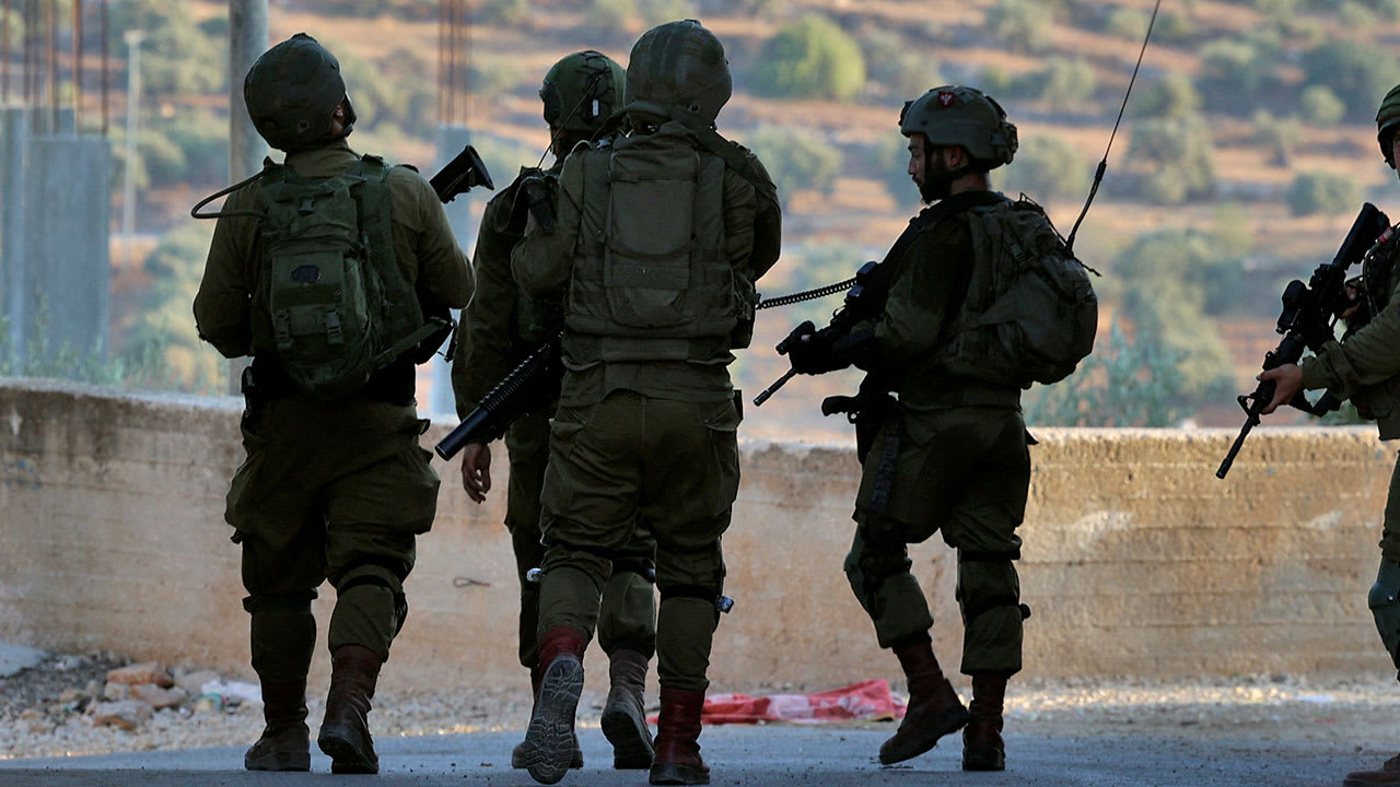 إسرائيل: مقتل فلسطينيين بالضفة بعد إطلاق النار على قوات إسرائيلية