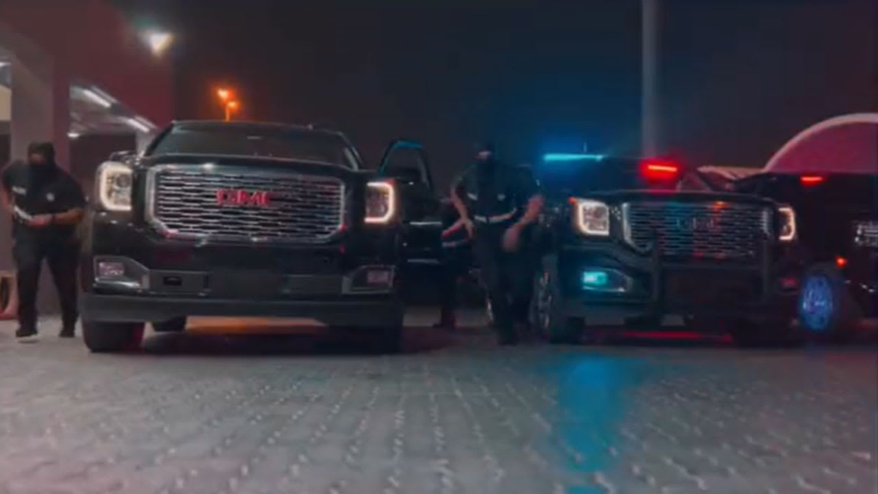 الكويت تنشر فيديو مداهمة أمنية بقضية مخدرات وتكشف تفاصيل
