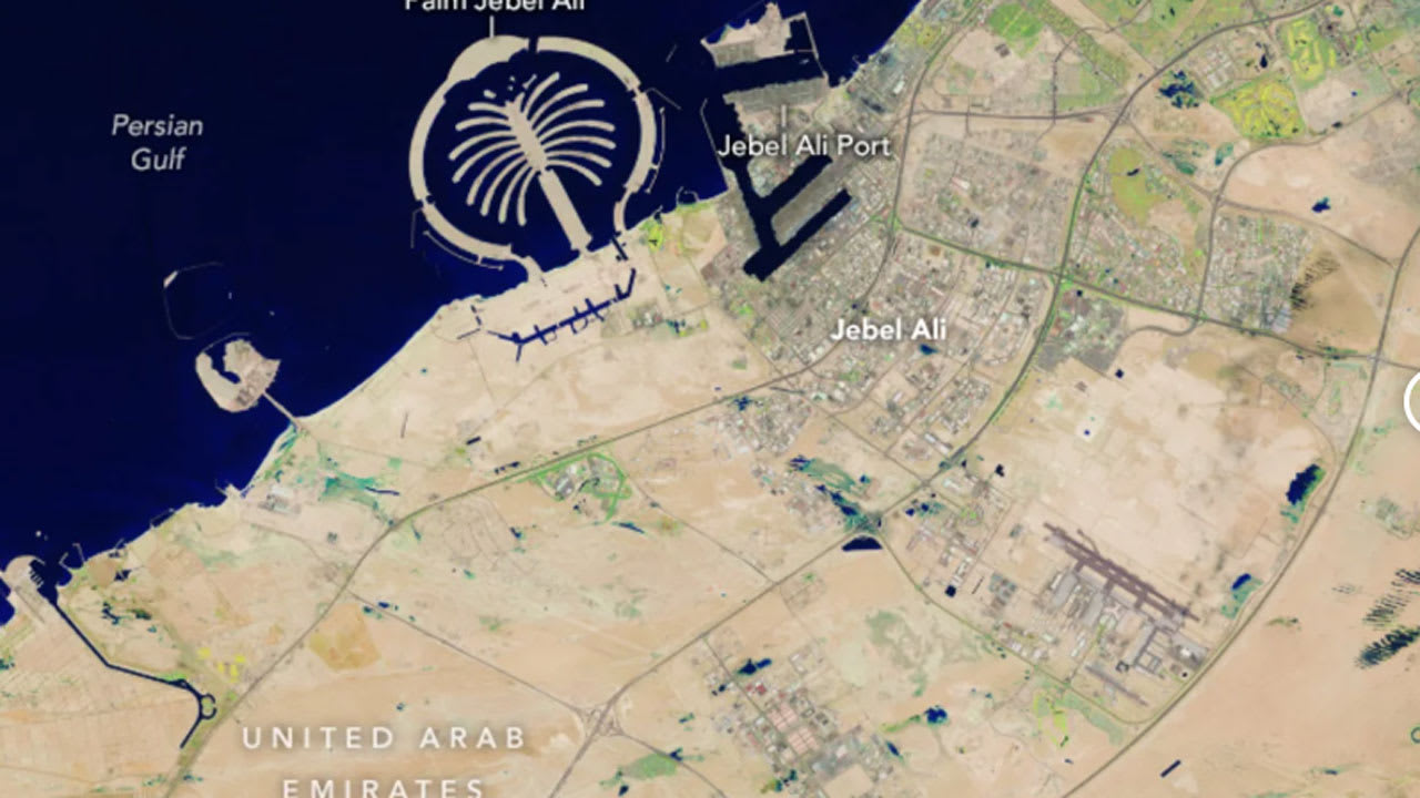 الإمارات.. صور فضائية من فيضانات دبي وأبوظبي قبل وبعد