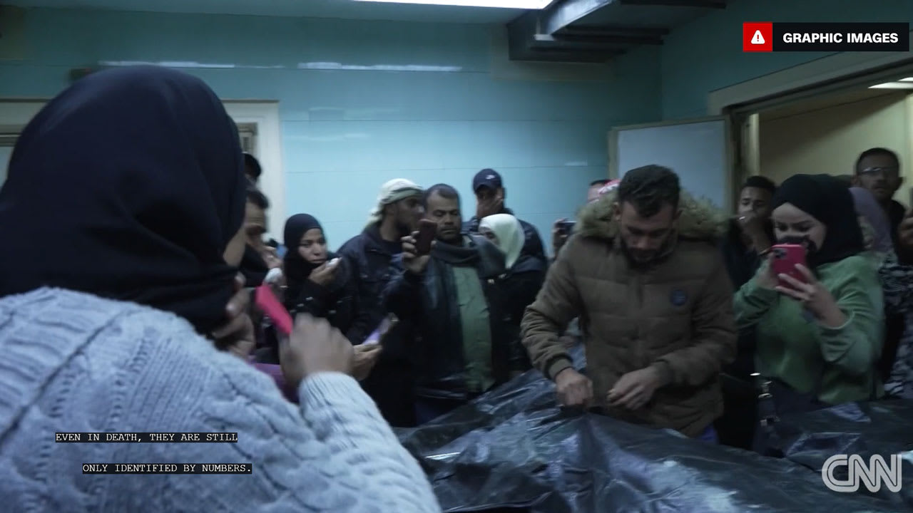 سوريا.. عدسة CNN ترصد أهوالا كشفتها جثث بمشرحة مستشفى المجتهد بدمشق 