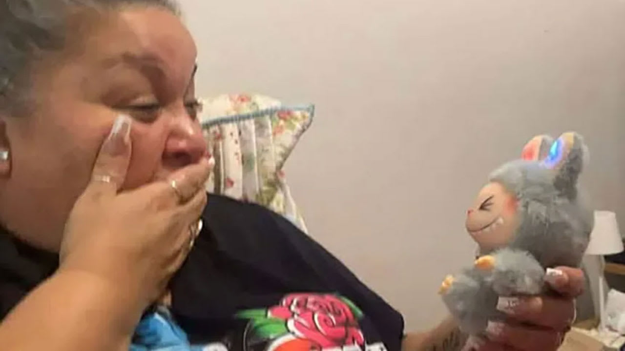 سحر لا بوبو لافوفو