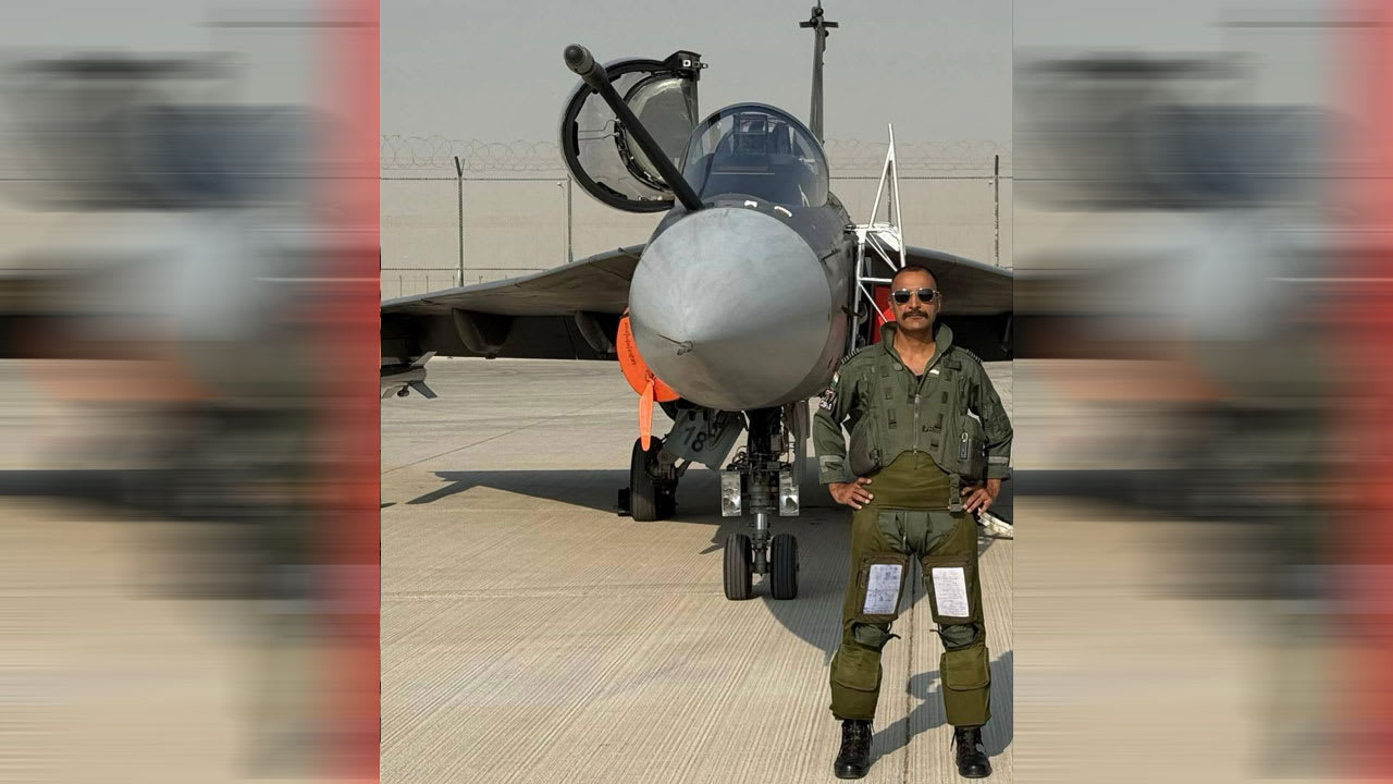 بعد مقتله بحادث معرض دبي الجوي.. ماذا نعلم عن الطيارالهندي بتحطم مقاتلة تيغاس ؟