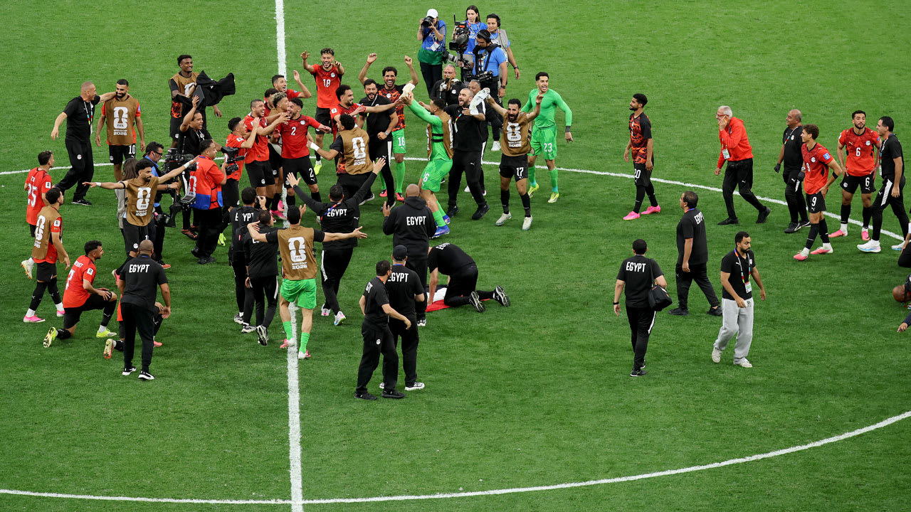 سيارة هدية لجميع أفراد بعثة منتخب مصر يقدمها رجل أعمال إماراتي 