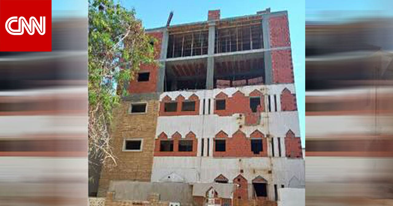 السعودية.. صور انهيار مبنى الفيصلية ونتائج تحقيق "نزاهة" بعد مقتل 7 وإصابة 8