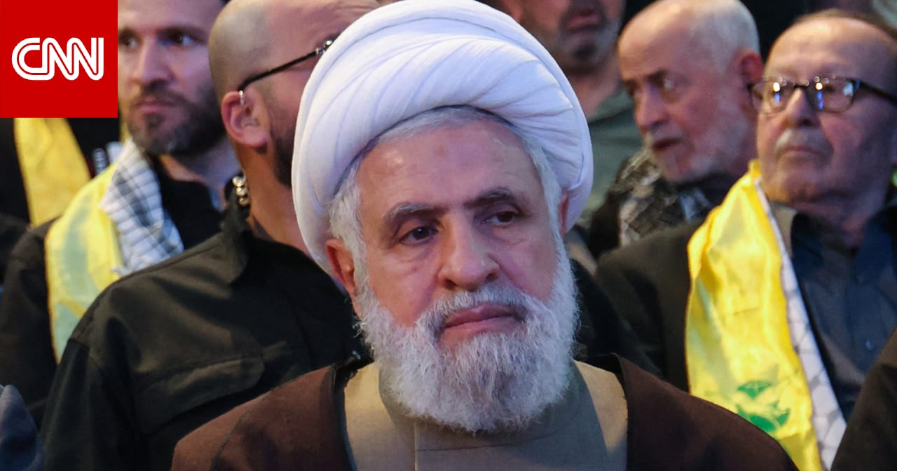 كان مدرس كيمياء.. ماذا نعلم عن نعيم قاسم بعد اختياره خليفة لحسن نصرالله بزعامة حزب الله؟