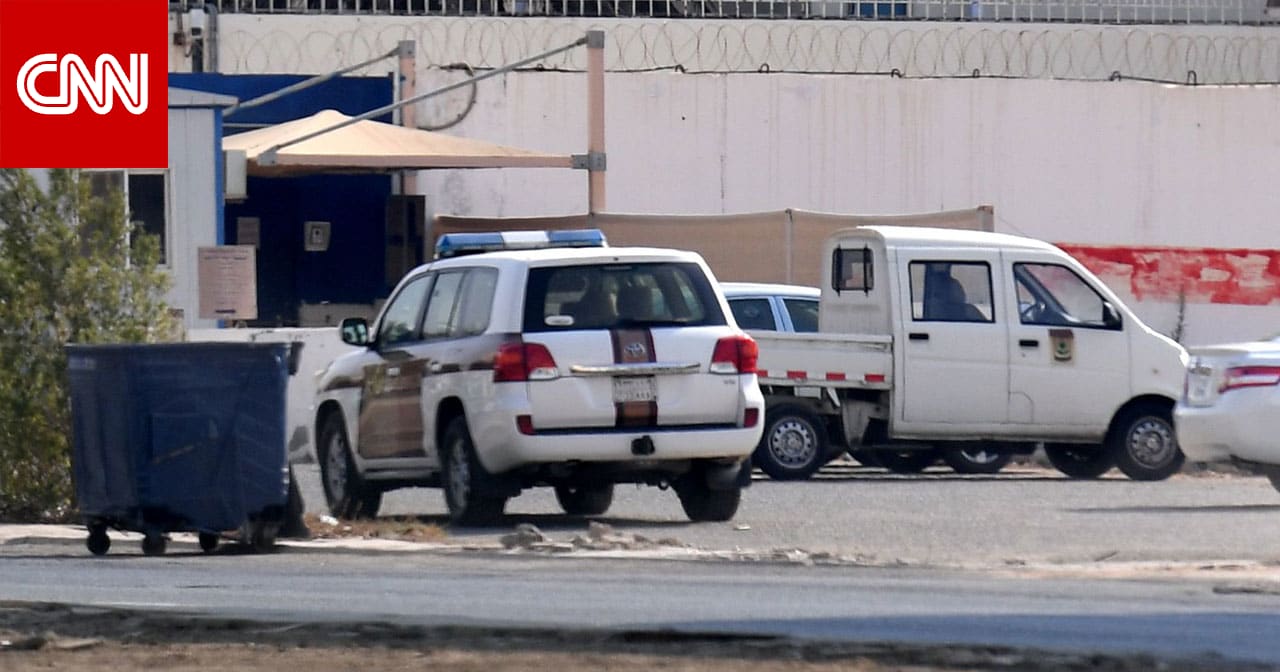 السعودية.. القبض على سوداني قدم سيارة و20 ألف ريال رشوة وما المقابل
