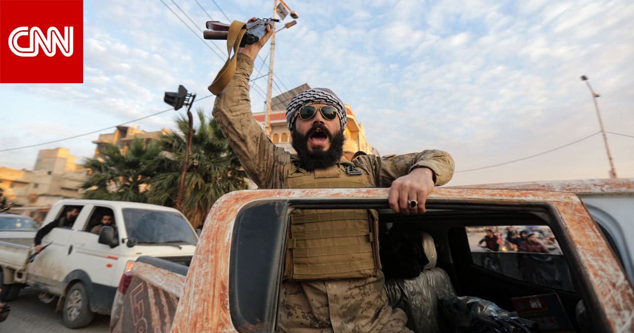 حماة.. "قوات نظام الأسد "لم تتمكن" من صد فصائل المعارضة".. مسؤول بالخوذ البيضاء يعلق لـCNN
