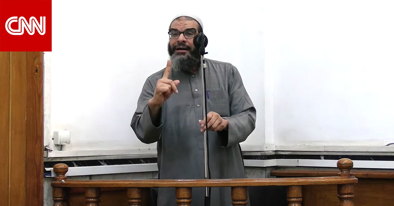 مصر.. حديث رجل دين عن الجيش المصري و"تهجير غزة" يشعل تفاعلا وعلاء مبارك وساويرس يعلقان