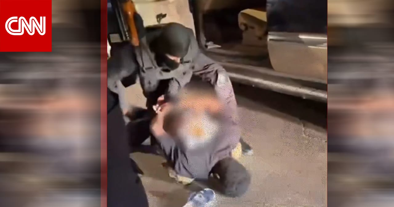 فيديو مداهمة سوريين في السعودية بعملية "حية" يشعل تفاعلا