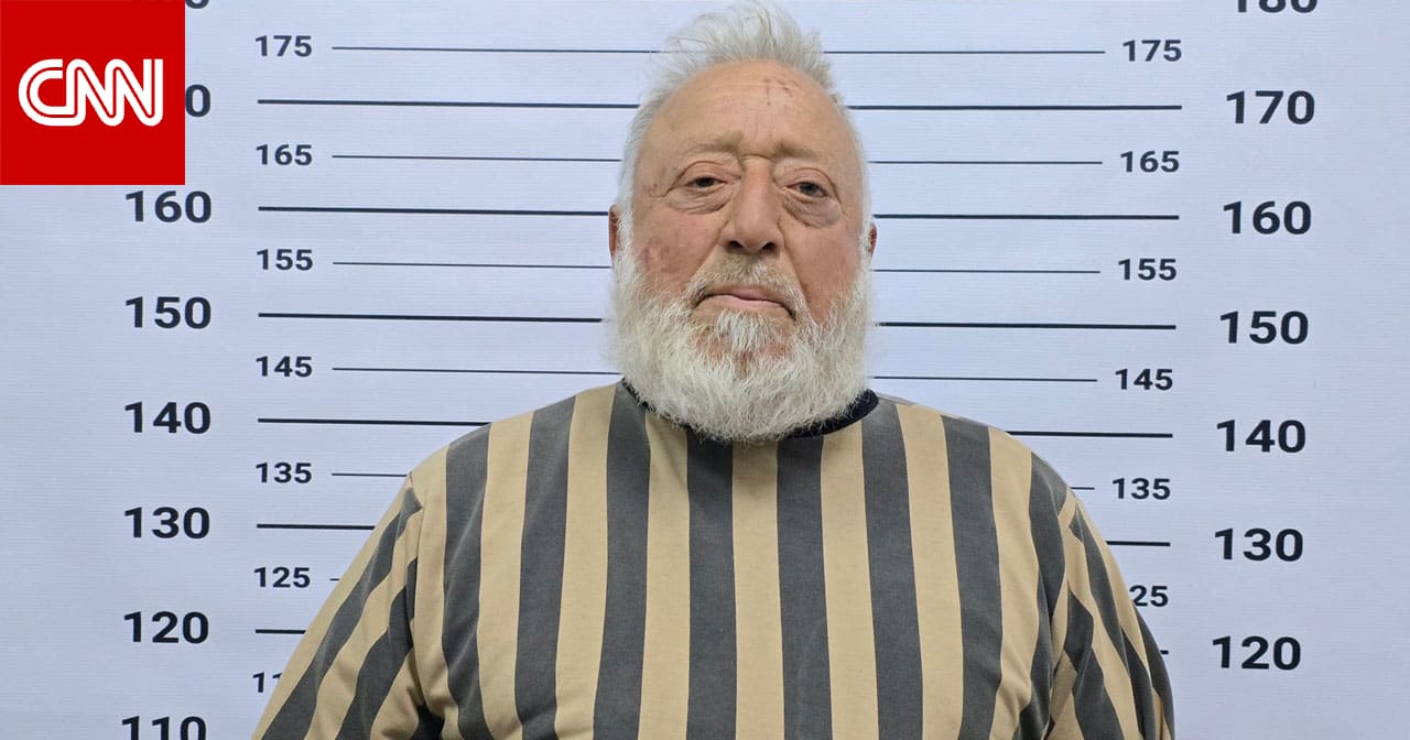 قبل سقوط بشار الأسد.. فيديو لرجل الدين عبدالغني قصاب يشعل تفاعلا بعد اعلان الداخلية اعتقاله مع نجليه