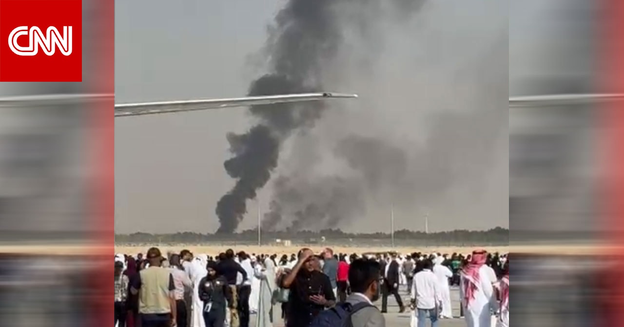 تحطم طائرة خلال معرض دبي للطيران 2025