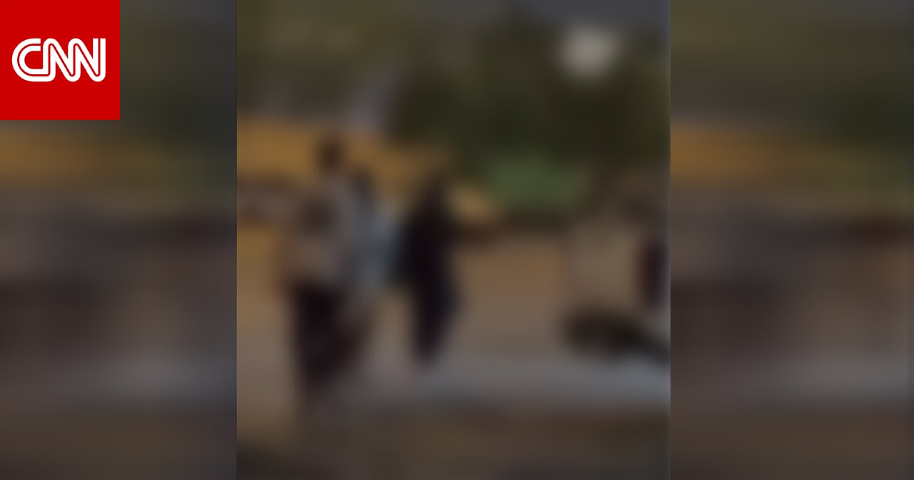 السعودية.. فيديو سوداني يتحرش بامرأتين وما قام به وافد سوري والأمن يرد