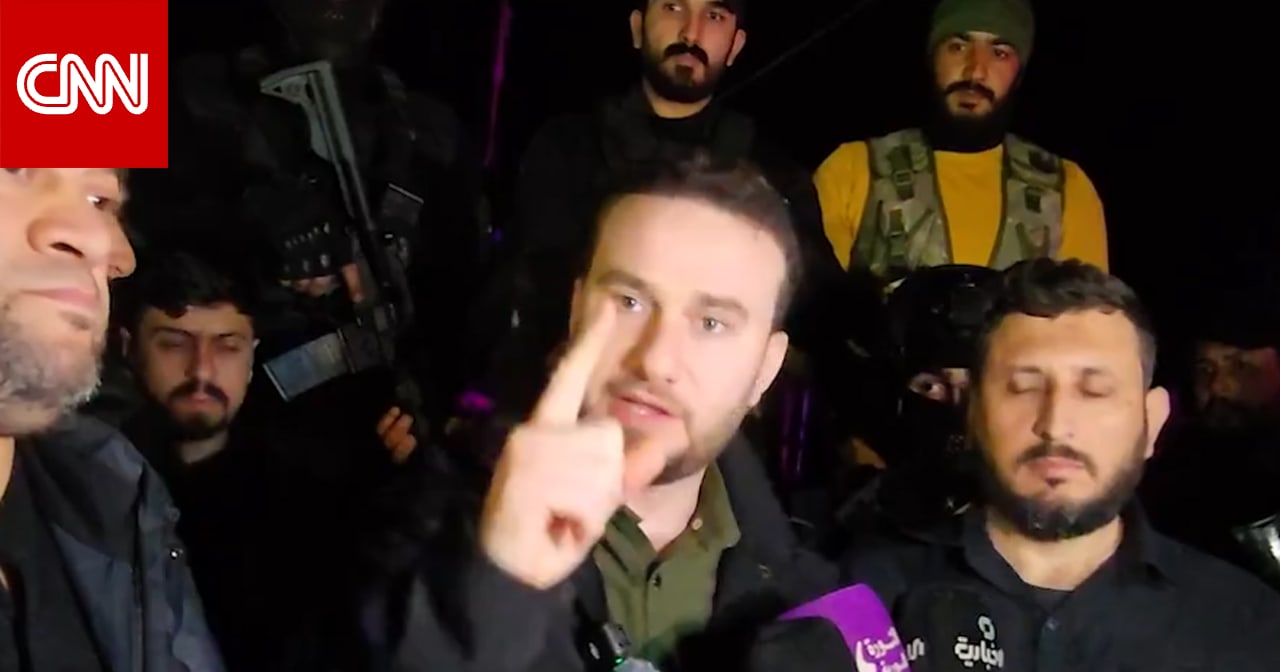 سوريا.. فيديو رفع السبابة عند دخول القامشلي ورد برفع إصبعين توضحه الداخلية