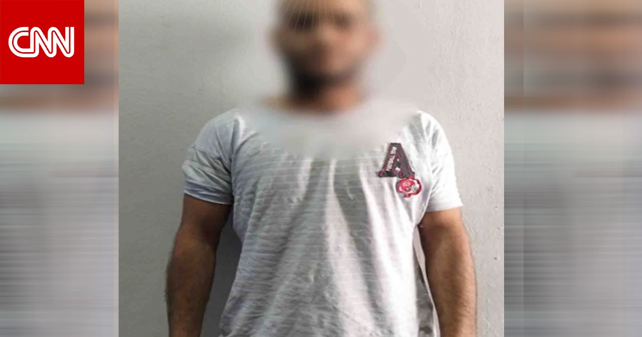 مصر.. فيديو لص يتسلق للطابق العاشر لسرقة شقة قبل اكتشاف أمره والأمن يرد