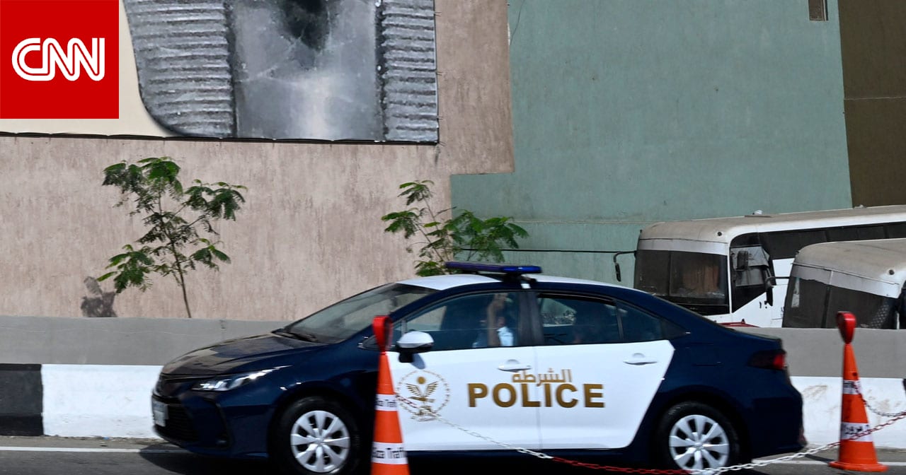 مصر.. فيديو تحطيم سيارة تحمل علم إسرائيل قامت بدهس أشخاص بالجيزة والأمن يكشف تفاصيل