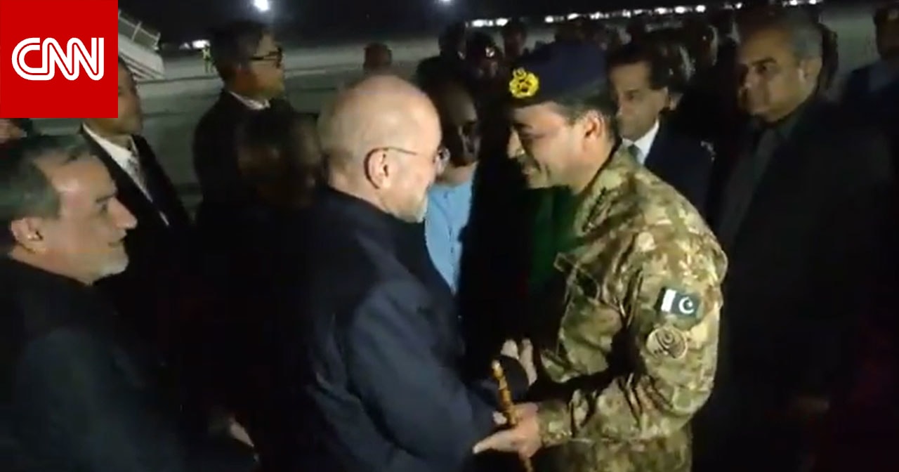 فيديو لحظة وصول وفد إيران لباكستان بـ71 عضوا ومن يرأسه للمحادثات مع أمريكا؟