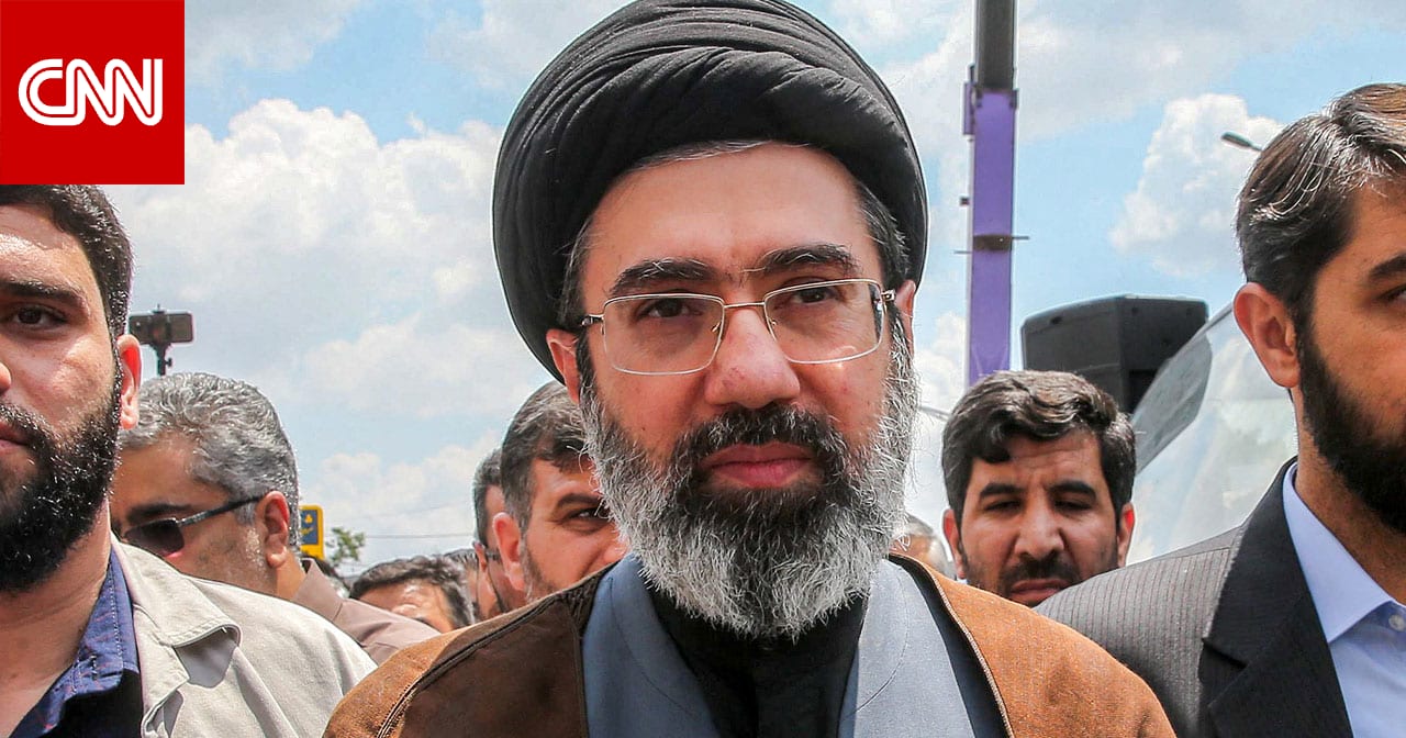 إيران.. مجتبى خامنئي يؤكد عزم الشعب الانتقام لقائده و"شهداء" الحربين الثانية والثالثة