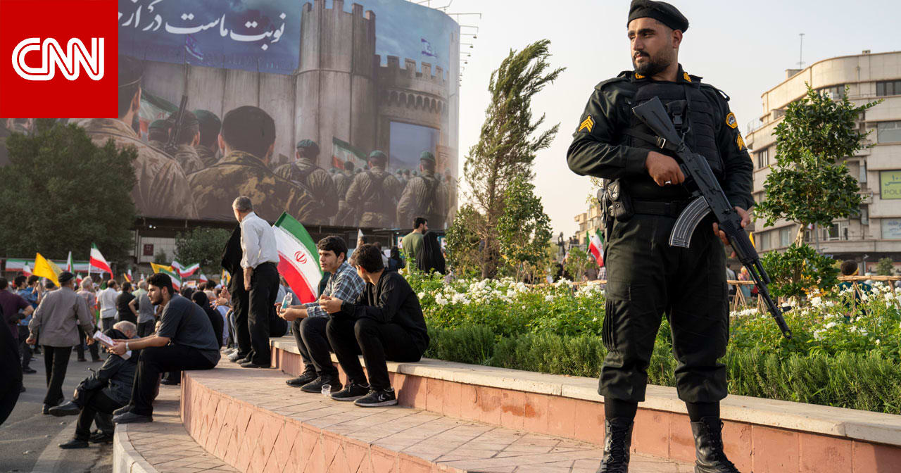 السلطات الإيرانية تعلن إعدام رجلين بتهم التجسس لصالح الموساد الإسرائيلي وتكشف هويتهما